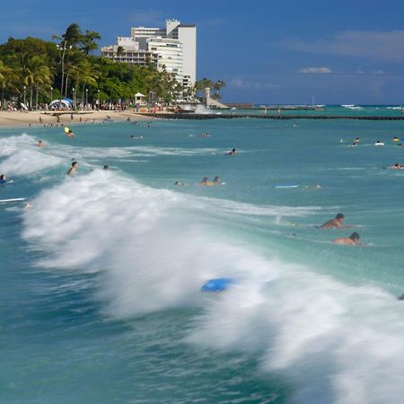 Newly Renovated 2 Bedroom Condo, 1 Block To Waikiki Beach, Free Parking Honolulu Luaran gambar
