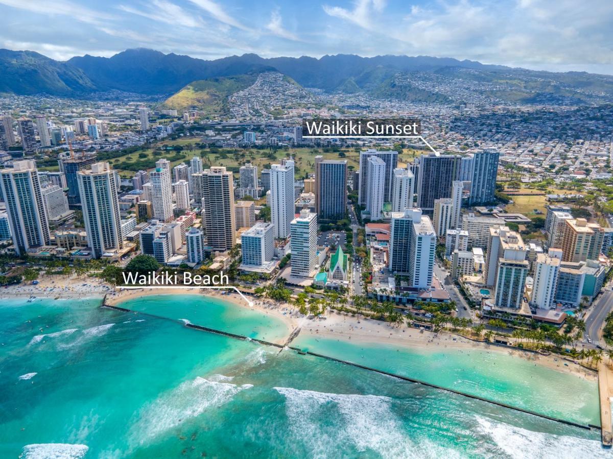 Newly Renovated 2 Bedroom Condo, 1 Block To Waikiki Beach, Free Parking Honolulu Luaran gambar