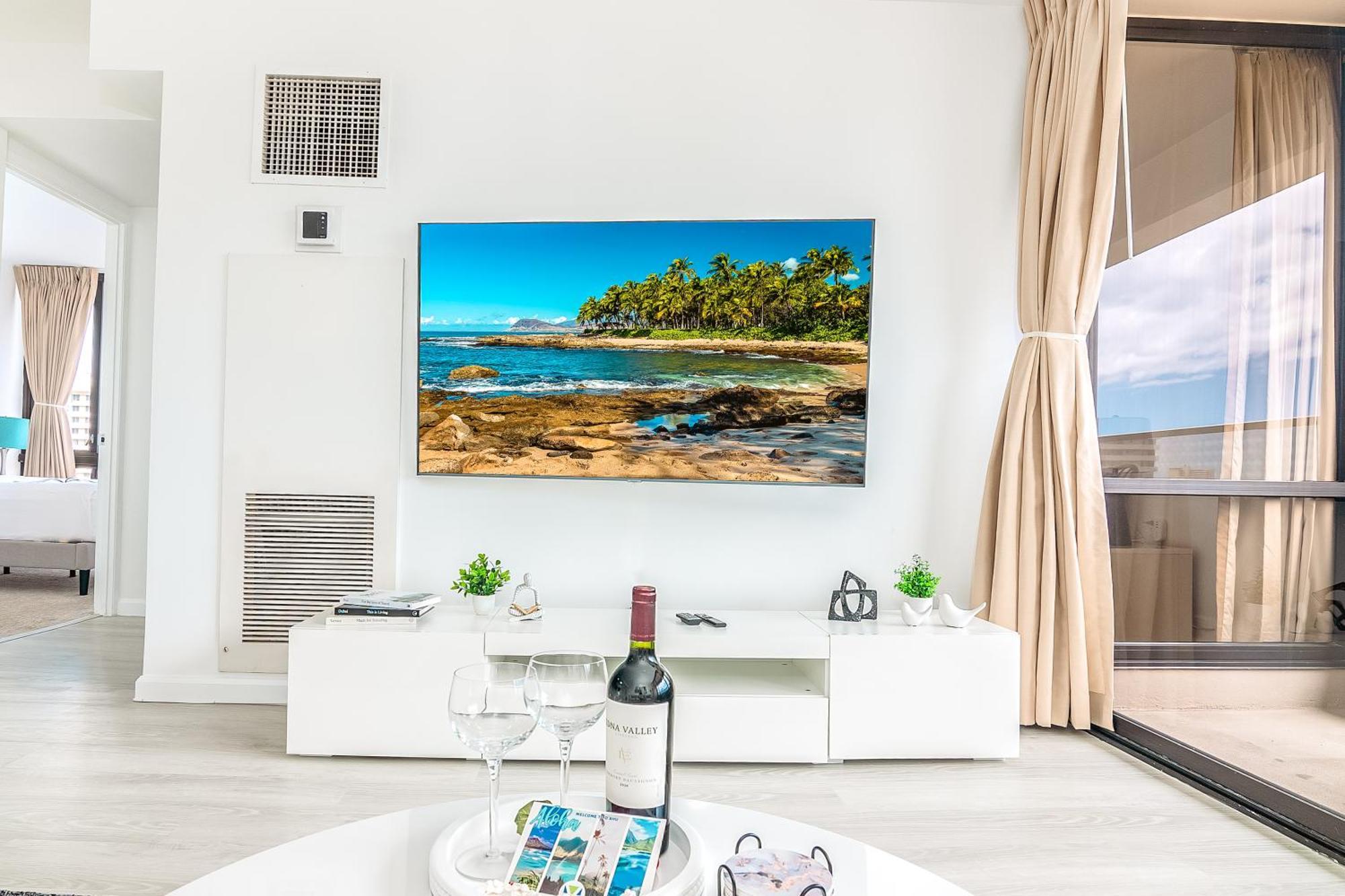 Newly Renovated 2 Bedroom Condo, 1 Block To Waikiki Beach, Free Parking Honolulu Luaran gambar
