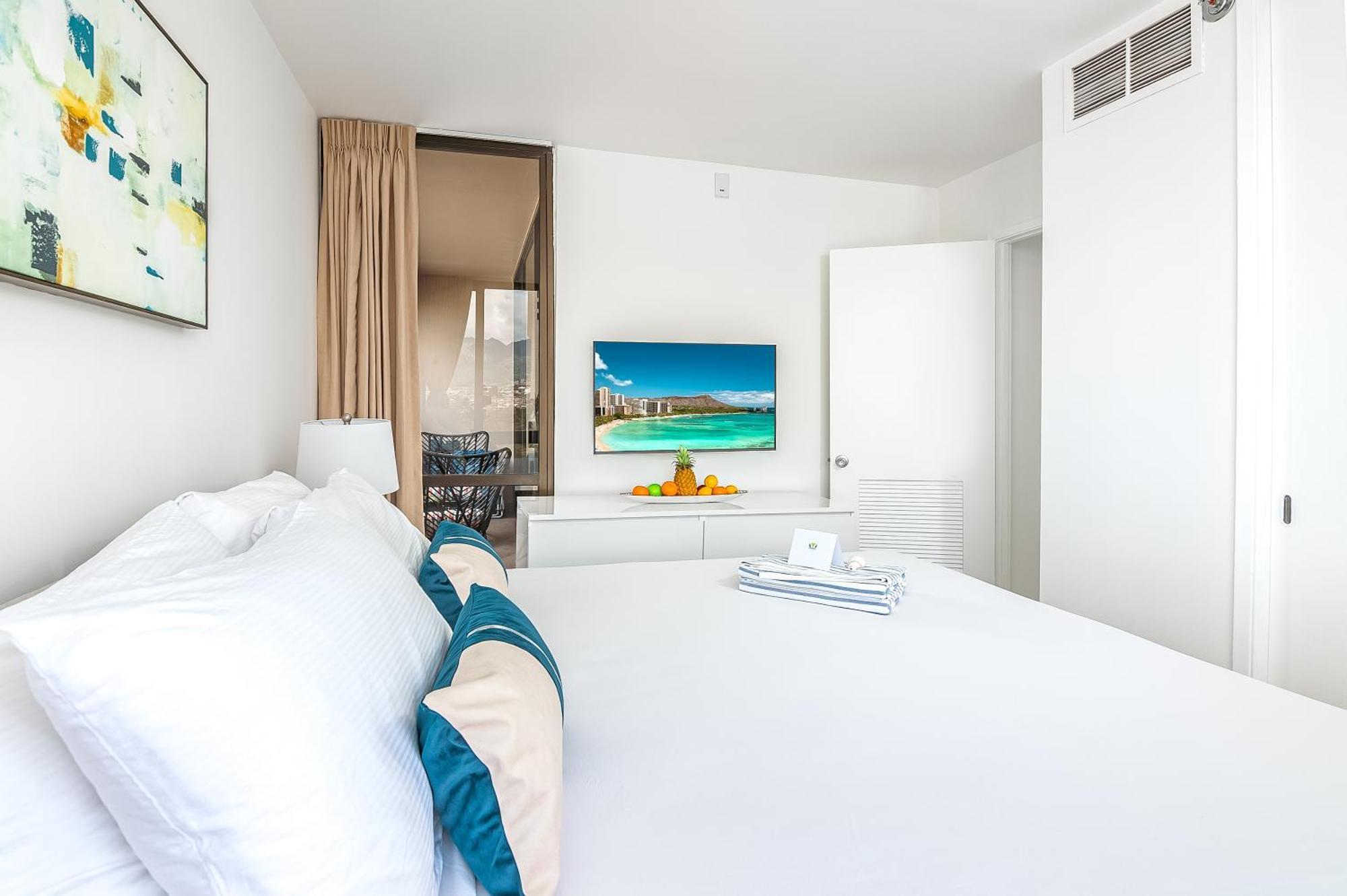 Newly Renovated 2 Bedroom Condo, 1 Block To Waikiki Beach, Free Parking Honolulu Luaran gambar